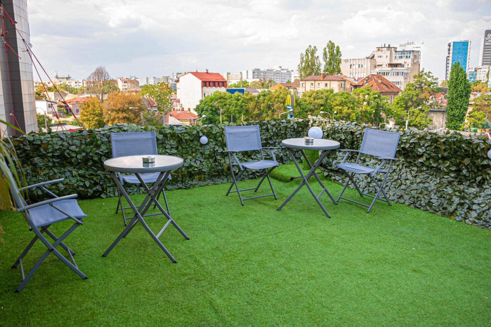 Occidental Wise Transit Hotel Bucharest Exterior photo