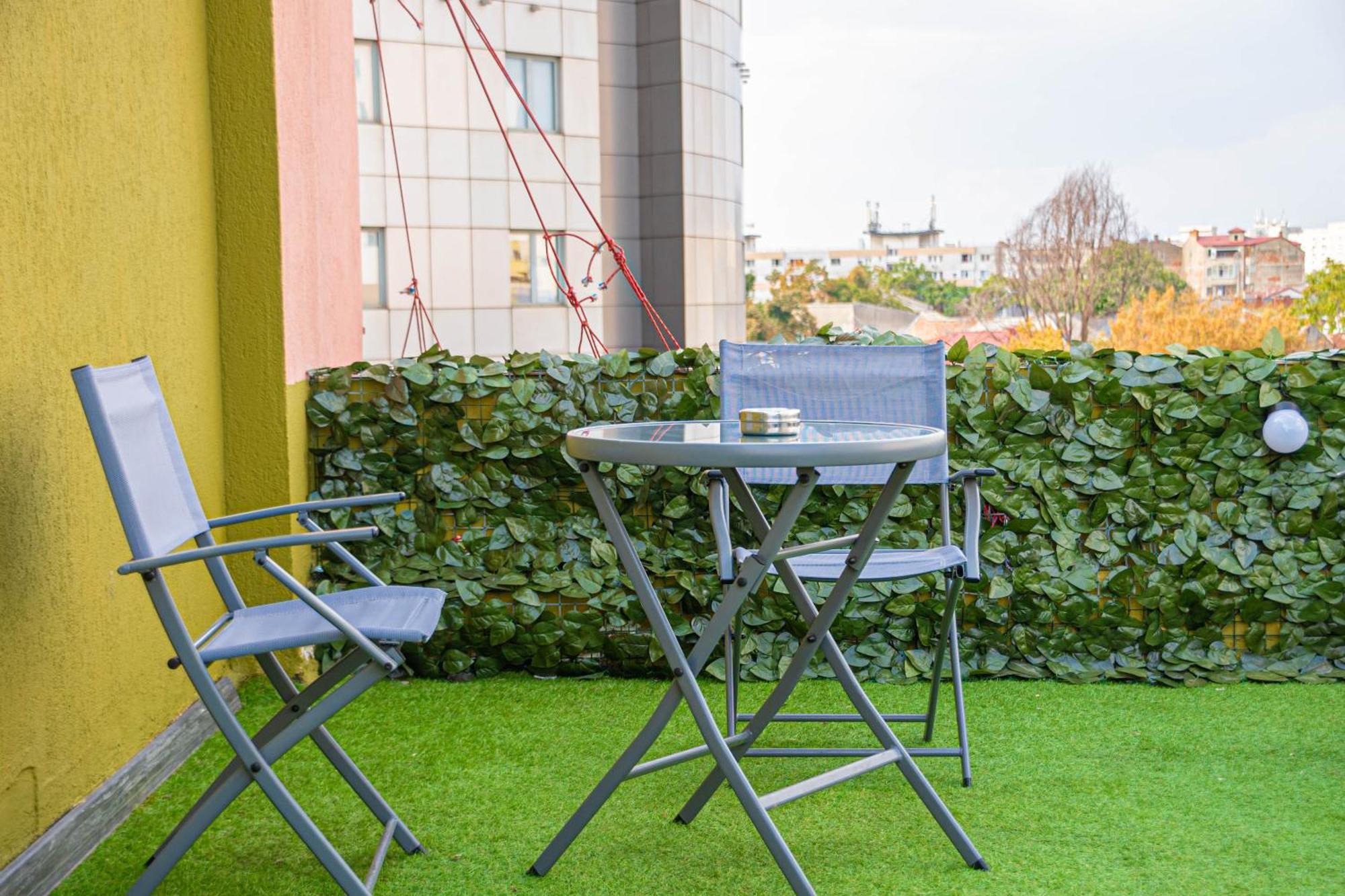 Occidental Wise Transit Hotel Bucharest Exterior photo