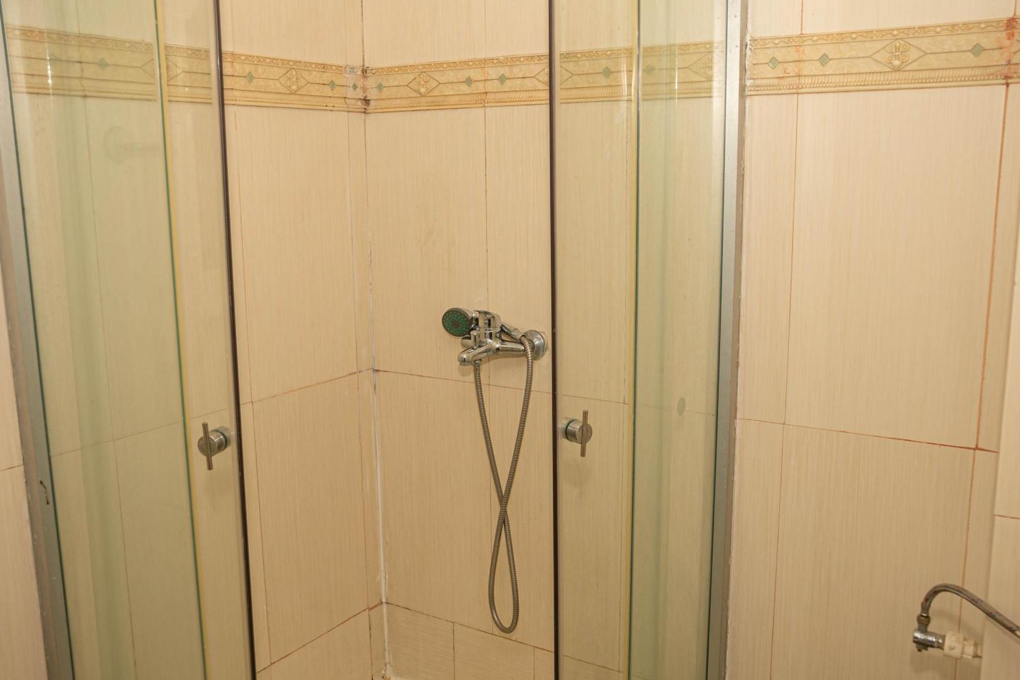 Occidental Wise Transit Hotel Bucharest Room photo
